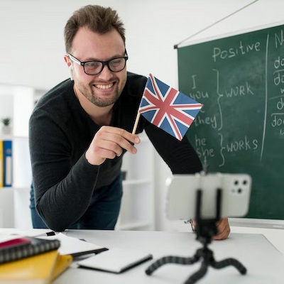 Cursos gratuitos para conquistar avanços na profissão